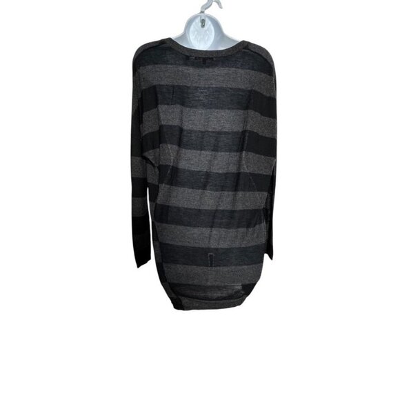 Vince Mercerized Wool Striped v-neck sweater womens size small black and gray - Picture 4 of 8